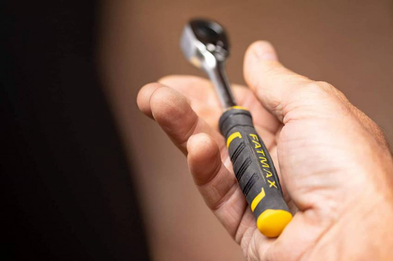 Набір з рукоятки з механізмом хропіння, головок і біт 1/4 дюйма 22 предмети STANLEY FMMT82679-0-FMMT82679-0