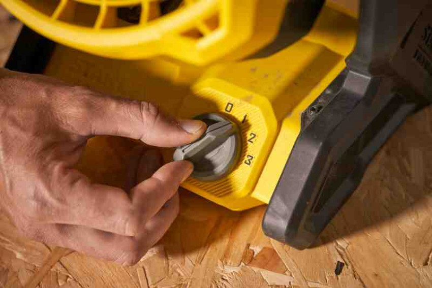 Повітродувка-вентилятор акумуляторний STANLEY FATMAX SFMCE001B-SFMCE001B
