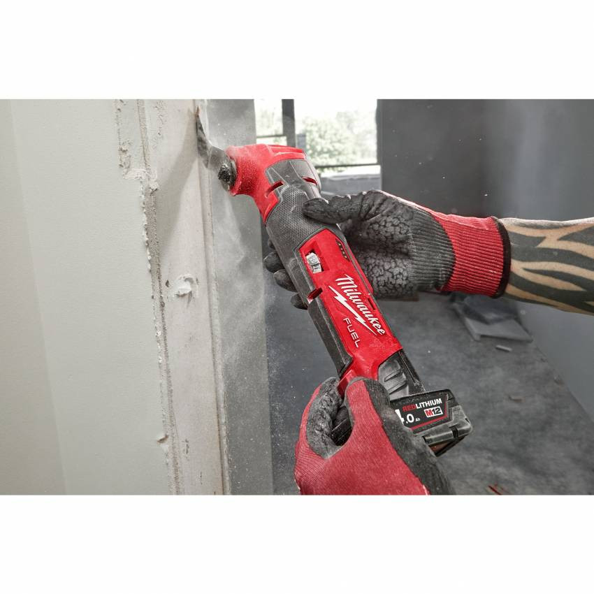 Інструмент багатофункціональний акумуляторний MILWAUKEE, M12 FMT-0-4933472238