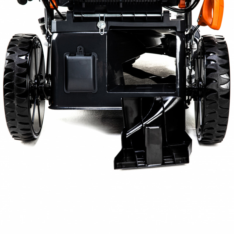 Газонокосарка бенз. LM42, 4к.с., ширина захвату 42см, висота скош. 25-75см, травозбірник 45л, несамохідна-LM42