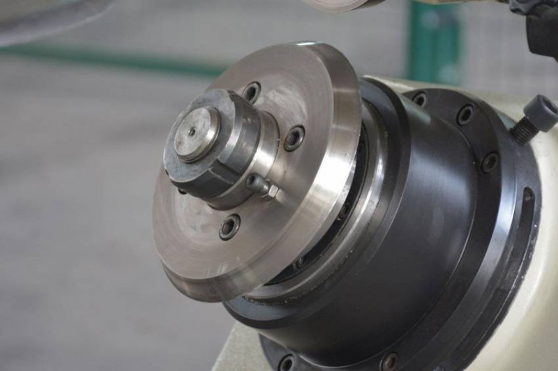 Відбортовочно-відрізний верстат Isitan SDK 6-SDK-6