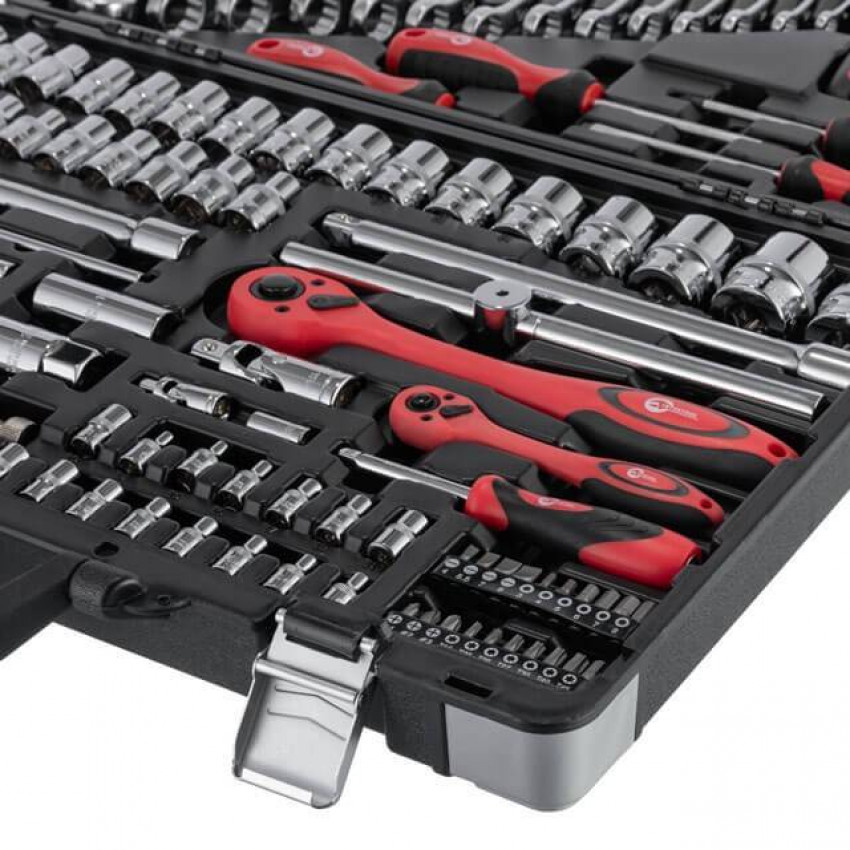 Професійний набір інструментів 1/4", 1/2", 101 од., Cr-V INTERTOOL ET-7101-ET-7101