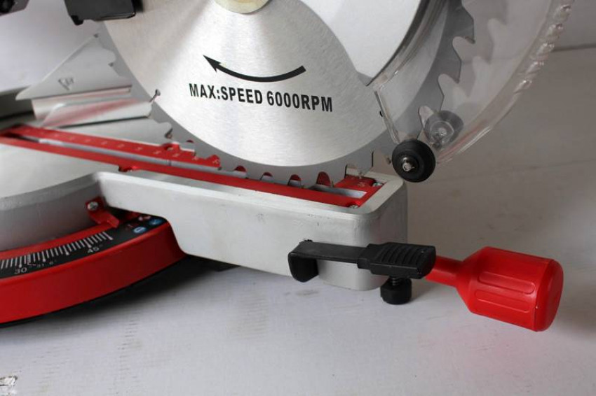 Торцювальна пила Holzmann KG 305JL-KG305JL_230V