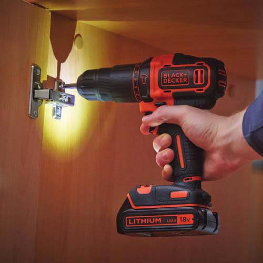 Набір із двох інструментів BLACK DECKER BCK22S1S-BCK22S1S