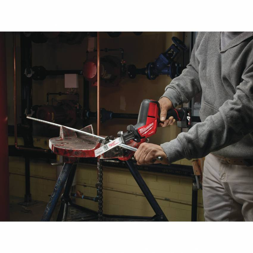 Пила шабельна акумуляторна MILWAUKEE, M12 CHZ-0-4933446960