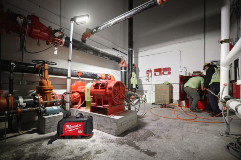 Мачта освітлення акумляторна PACKOUT MILWAUKEE, MXF TLIC-0-4933498075