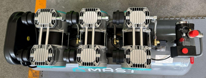 Безмасляний поршневий компресор Mast MOF1680/3x1500-120L-MOF1680/3x1500-120L