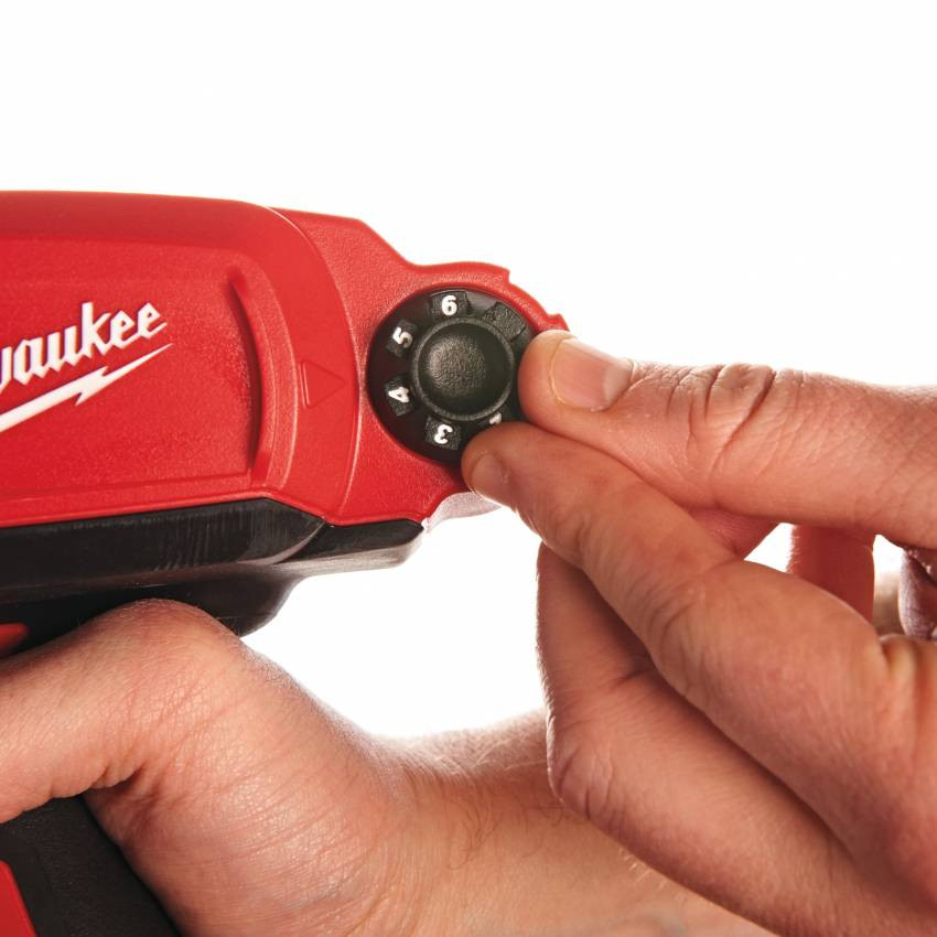 Пістолет для герметиків акумуляторний MILWAUKEE, M12 PCG/310C-0, 310мл-4933441783