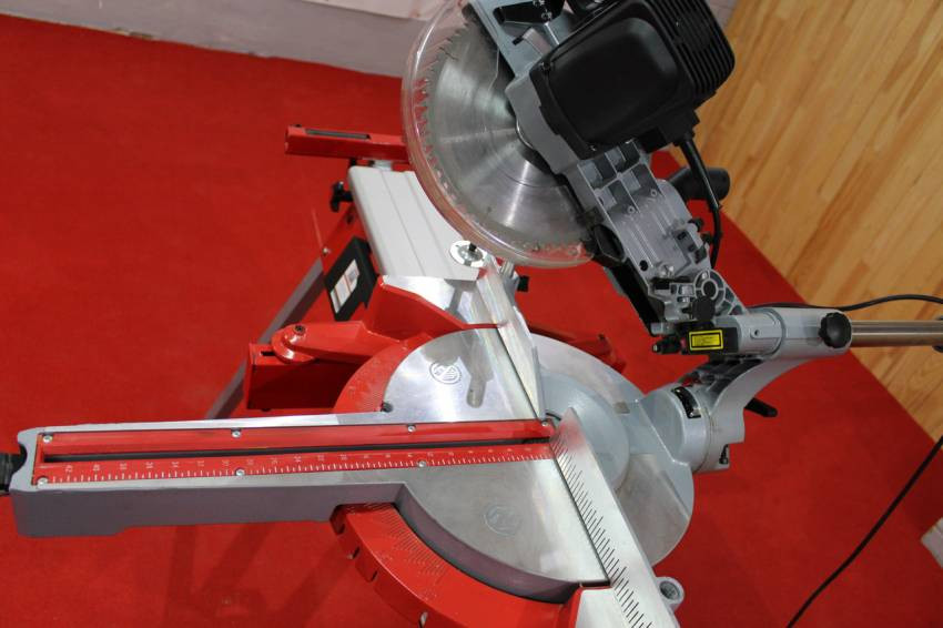 Торцювальна пила Holzmann KAP 255XJL-KAP255XJL_230V