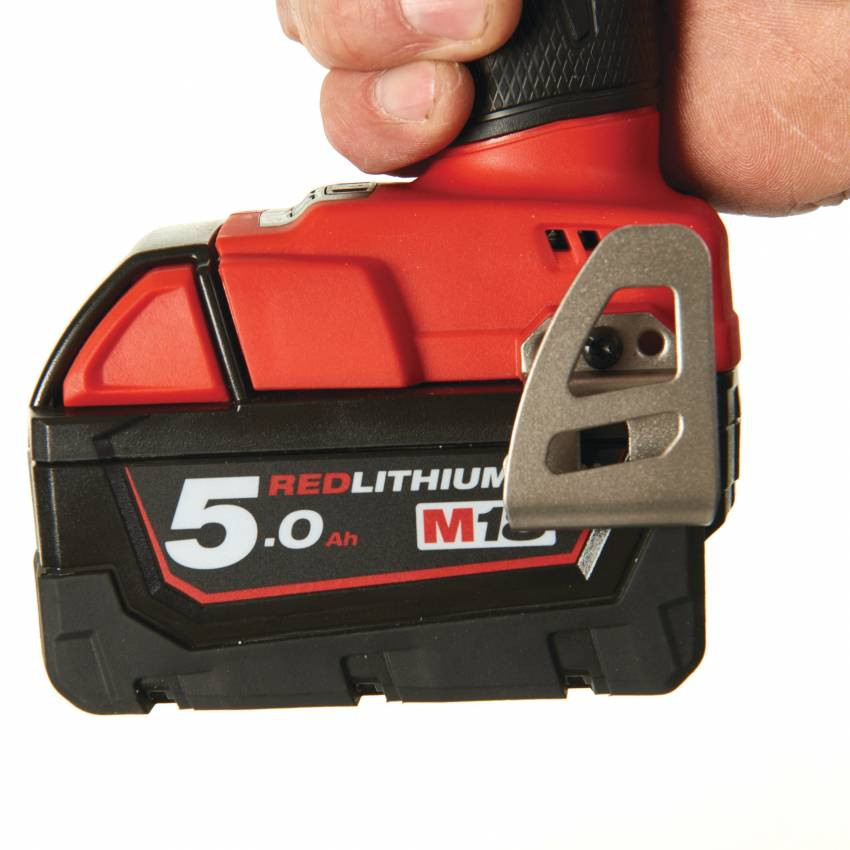 Імпульсний ударний акумуляторний шуруповерт 1/4" HEX MILWAUKEE, M18 FQID-0X, 50Нм, HDкейс-4933459187