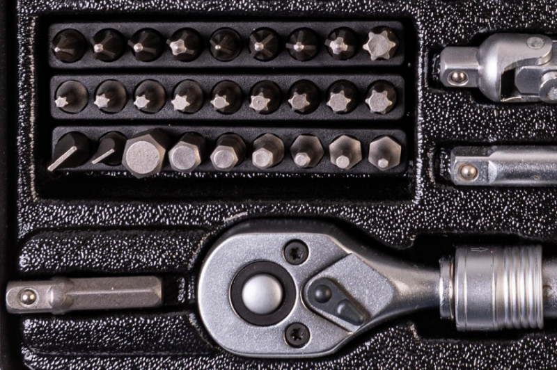 Набір насадок торцевих MASTERTOOL PROFI CrV 1/4" 4-13 мм тріскачка що подовжується 72Т 45 шт металевий кейс 78-2045-78-2045