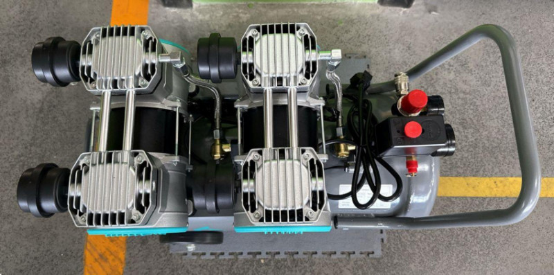 Безмасляний поршневий компресор Mast MOF1680/2x1500-50L-MOF1680/2x1500-50L