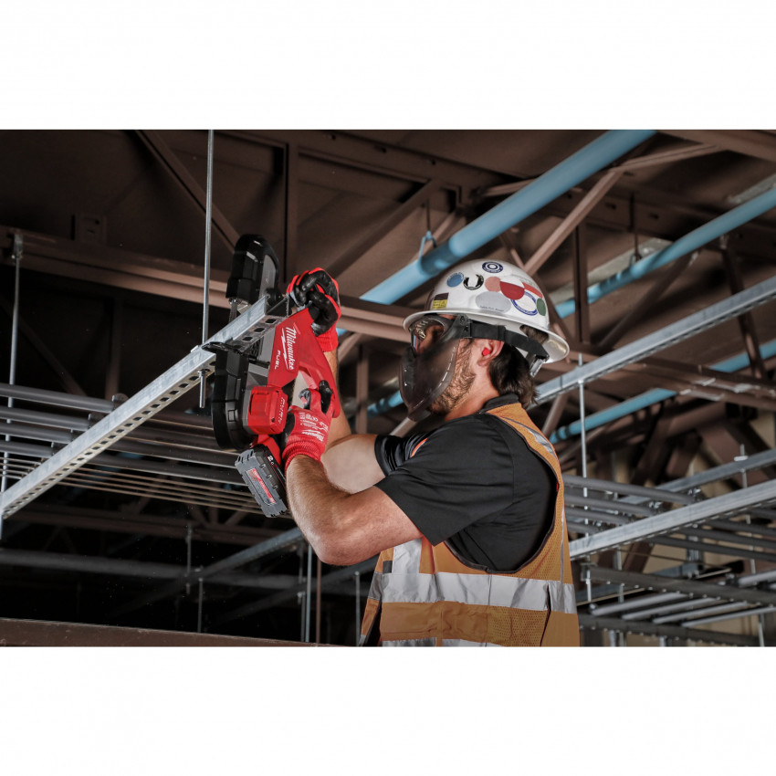 Компактная ленточная пила MILWAUKEE M18 FUEL™ FBS85-202C 4933471497-4933471497
