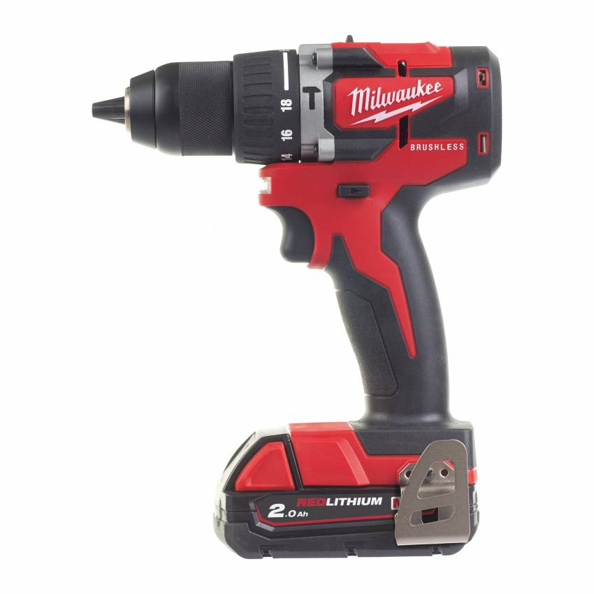 Дриль-шуруповерт з ударом акумуляторна MILWAUKEE, M18 CBLPD-402C, 60Нм, (зарядний пристрій, 2 акум.Х 2Ач, кейс)-4933464537