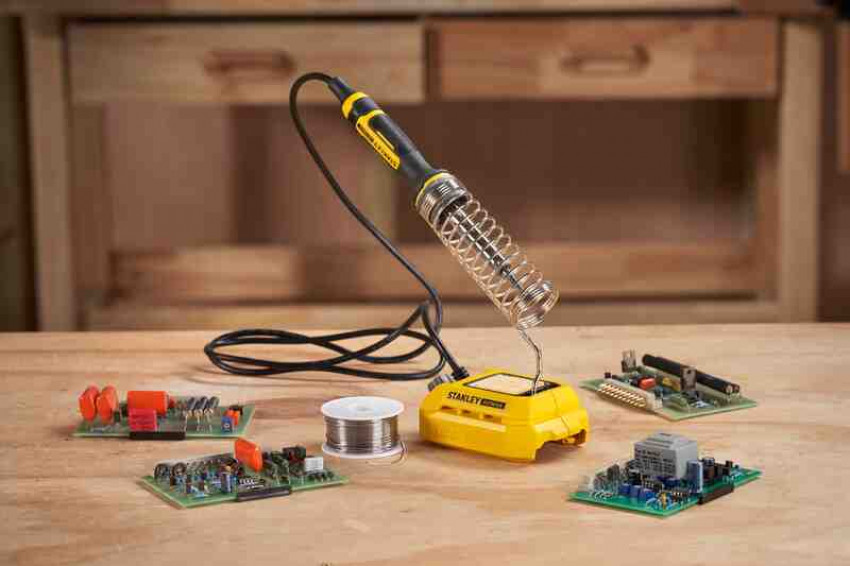 Паяльник акумуляторний STANLEY FATMAX SFMCE040B-SFMCE040B
