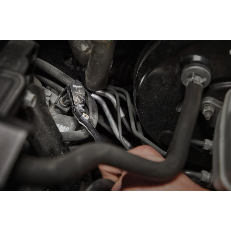 Тріскачка з гнучкою головкою 1/4 дюйма 152 мм MILWAUKEE-4932479648