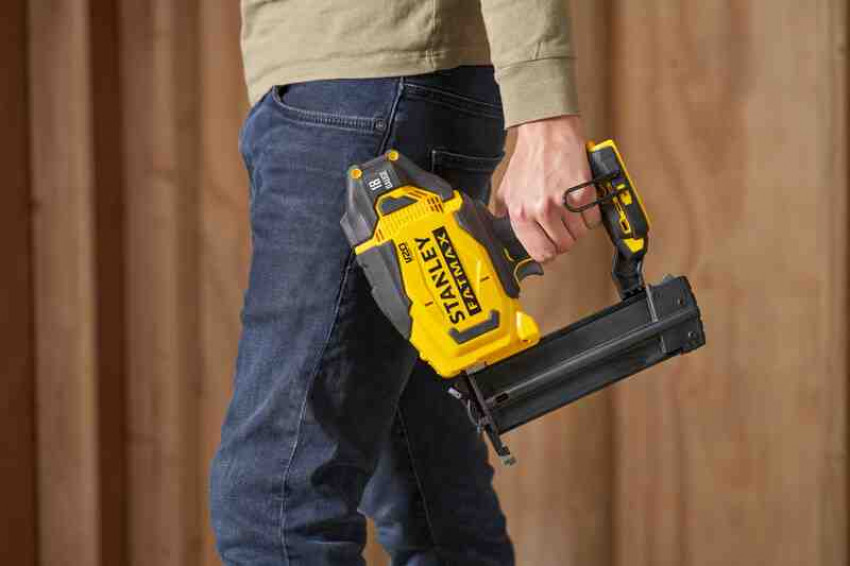 Пістолет цвяхозабивний акумуляторний STANLEY FATMAX SFMCN618B-SFMCN618B