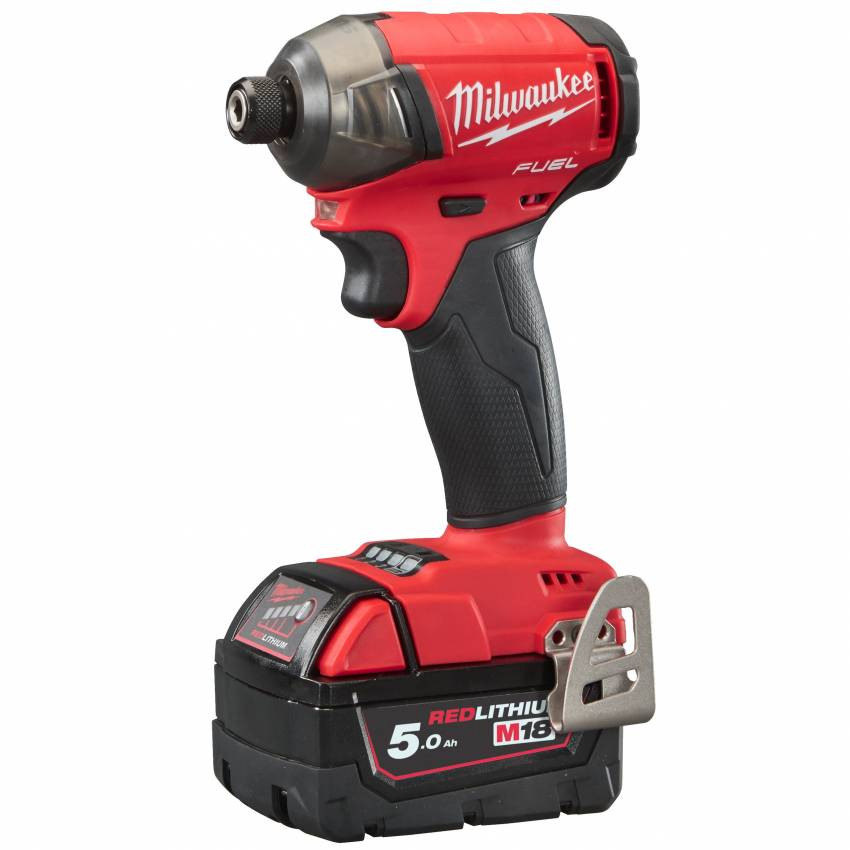 Імпульсний ударний акумуляторний шуруповерт 1/4" HEX MILWAUKEE, M18 FQID-0X, 50Нм, HDкейс-4933459187