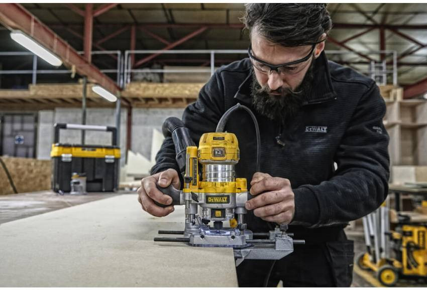 Фрезер кромочний DeWALT D26204K-D26204K