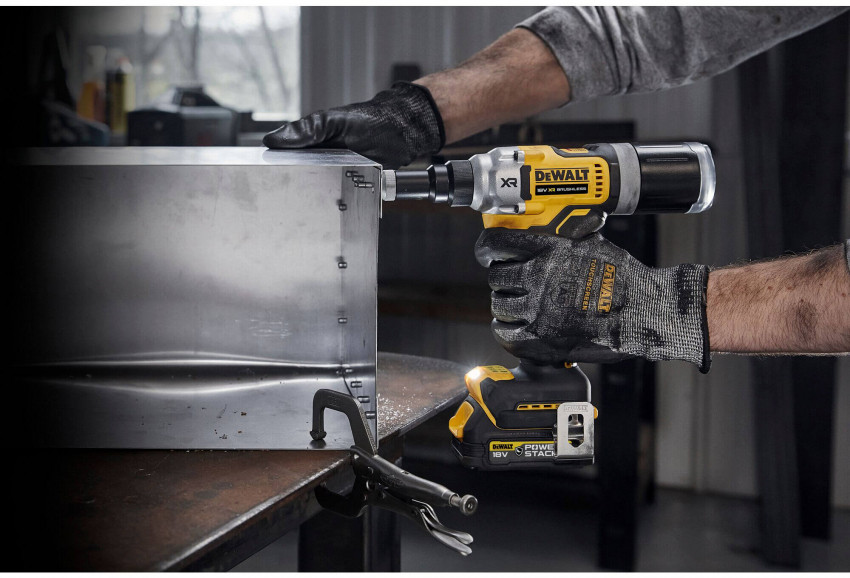 Заклепочник акумуляторний безщітковий DeWALT DCF414NT-DCF414NT