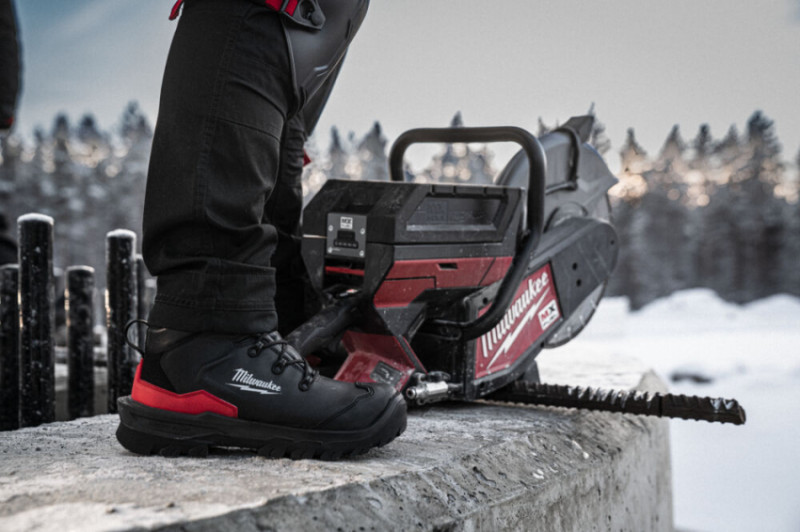 Чоботи робочі високі ARMOURTRED S3S 1M110111W MILWAUKEE, 39/6-4932493763