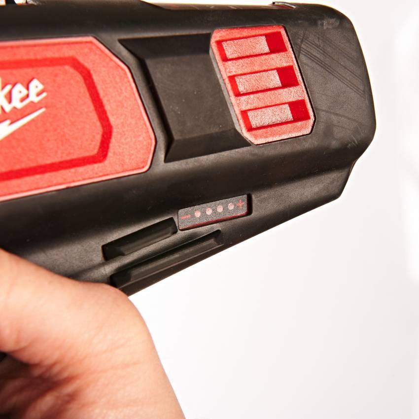 Кабелеріз акумуляторний MILWAUKEE, M12 CC-0-4933431600