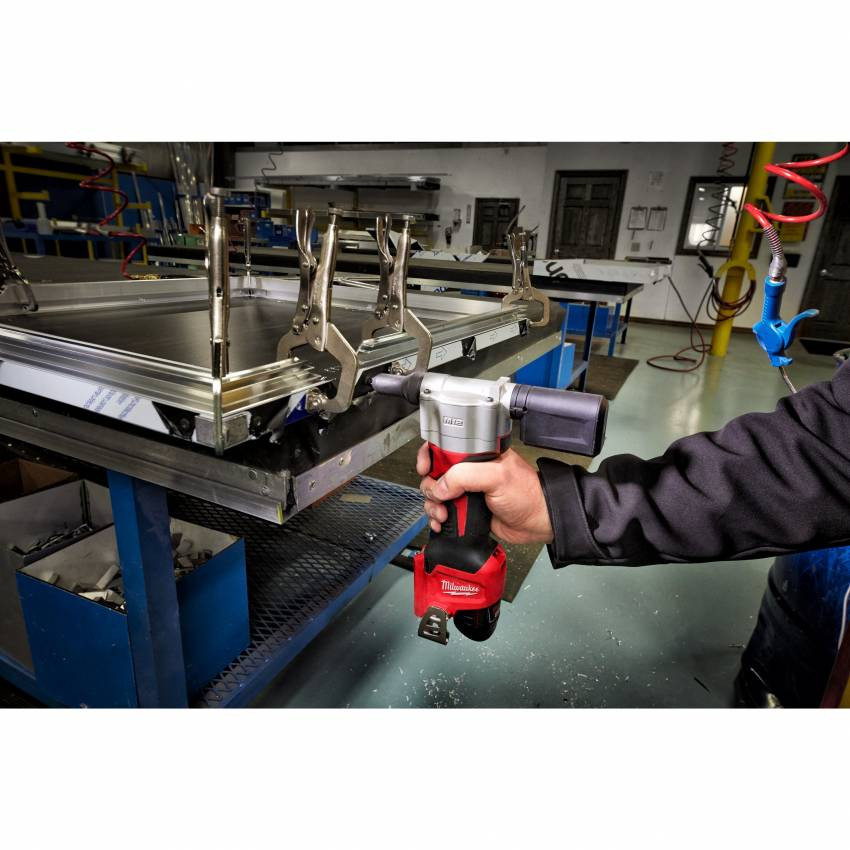 Заклепочник акумуляторний MILWAUKEE M12 BPRT-0, Ø закл. 2,4-4,8мм-4933464404