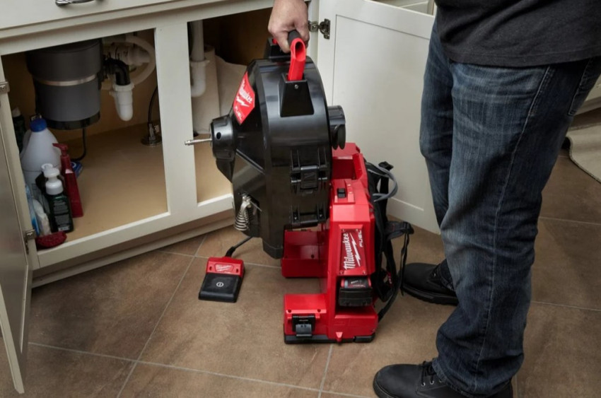 Аккумуляторная ранцевая прочистная машина MILWAUKEE M18 FUEL FFSDC16-0 4933459709-4933459709