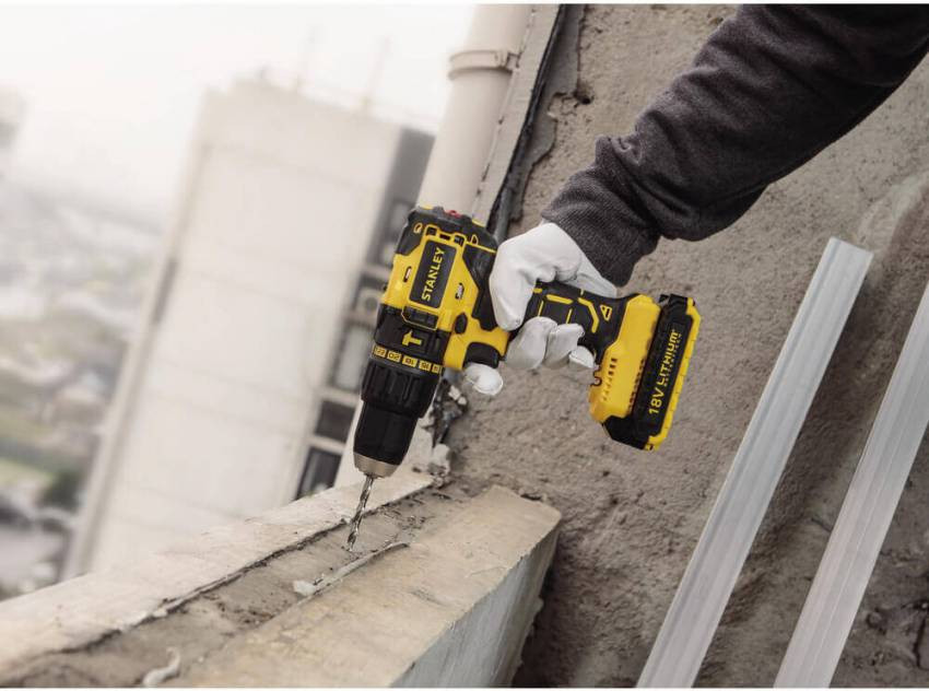 Дриль-шуруповерт акумуляторний безщітковий ударний STANLEY SBH20D2K-SBH20D2K