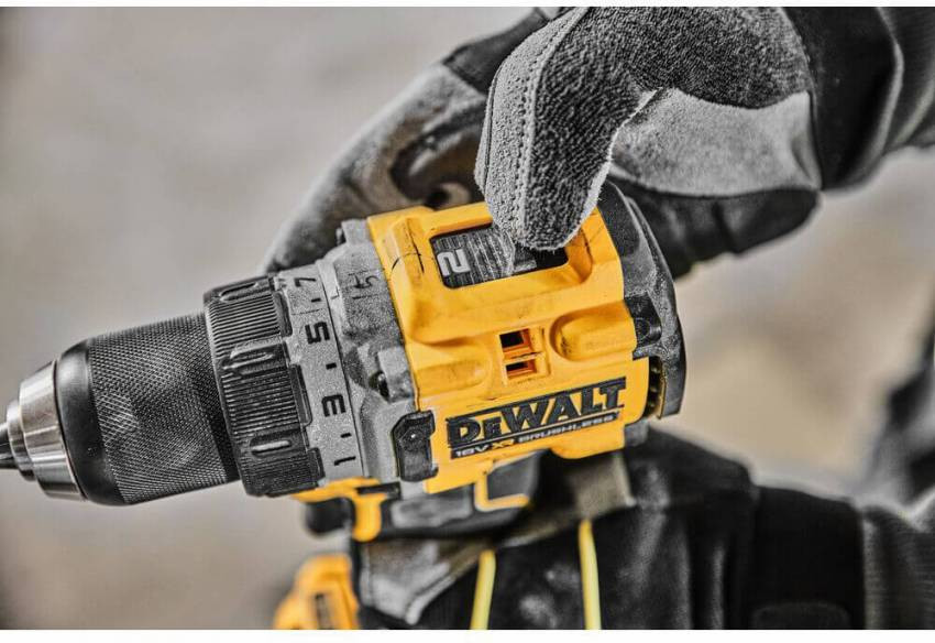 Дрель-шуруповёрт аккумуляторная бесщёточная DeWALT DCD800E1T-DCD800E1T