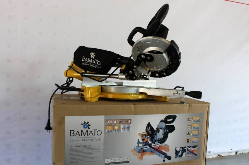 Торцювальна пила Bamato KP-210-KP-210