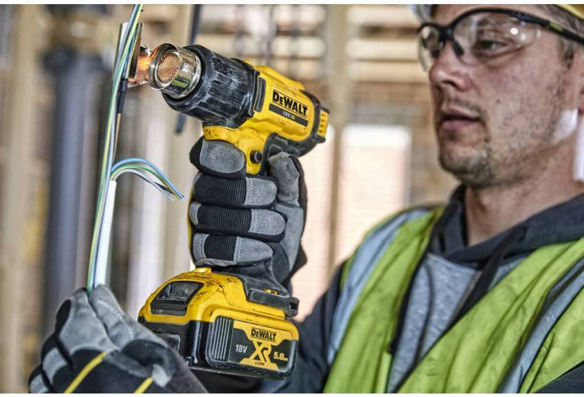 Пістолет гарячого повітря – акумуляторний фен DeWALT DCE530N-DCE530N