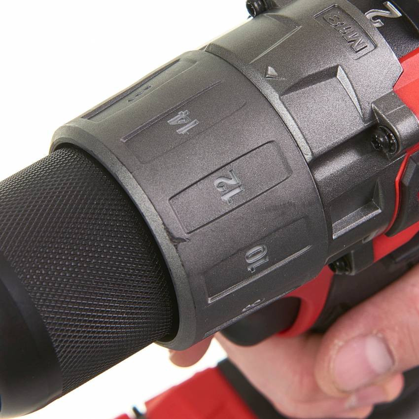 Дриль-шуруповерт акумуляторний MILWAUKEE, M18 FDD2-502X,135Нм (зарядний пристрій, 2 акум.Х 5Ач, HDкейс)-4933464267