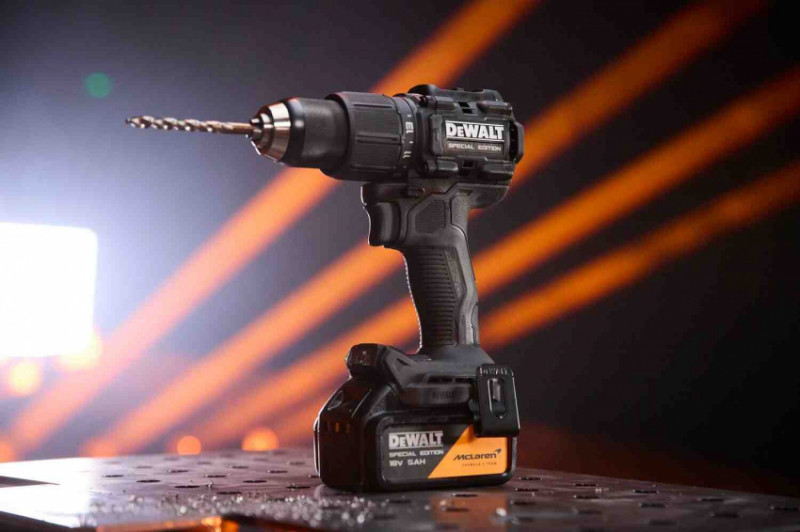 Дриль-шурупокрут ударний McLaren F1 TEAM SPECIAL EDITION DeWALT DCD86MP2T-DCD86MP2T
