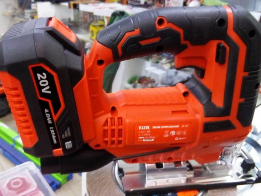 Лобзик акумуляторний Vorhut VJ20L, 20В, без акумулятора-34-127