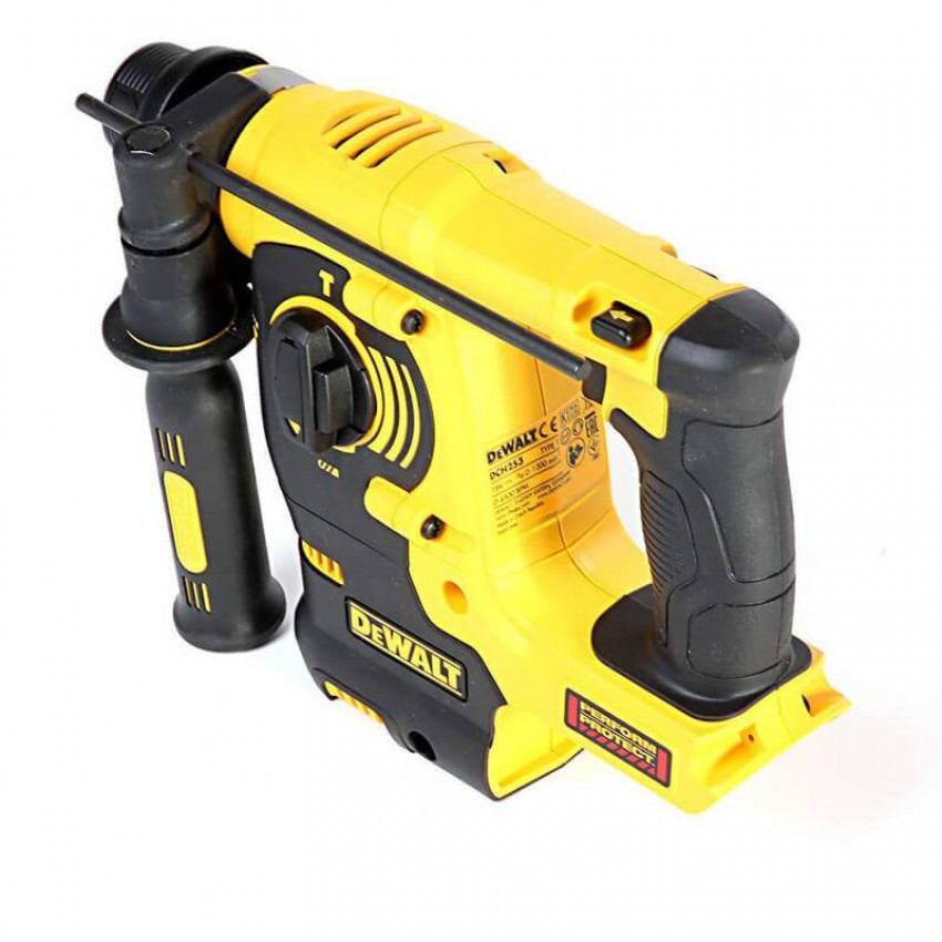 Набір з чотирьох безщеточних інструментів DeWALT DCK422P3-DCK422P3
