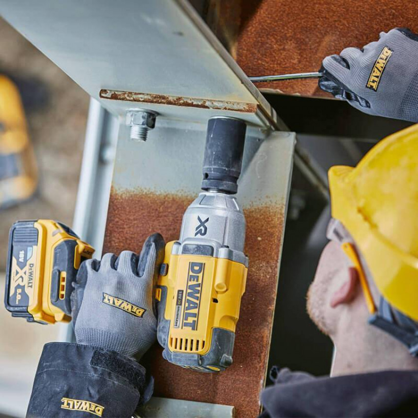 Гайковерт ударний акумуляторний безщітковий DeWALT DCF897N-DCF897N