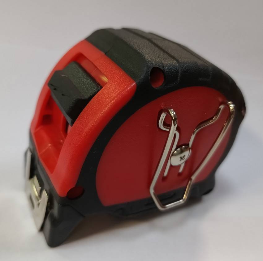 Рулетка магнітна метрична MILWAUKEE STUD, 5м (33мм)-4932471626
