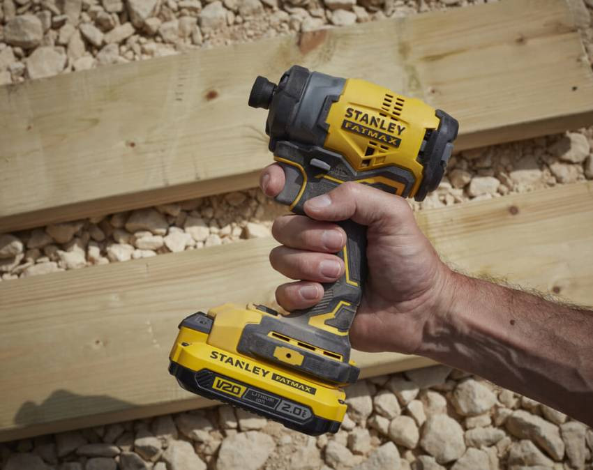 Гайковерт ударний безщітковий акумуляторний STANLEY FATMAX SBF810D2K-SBF810D2K
