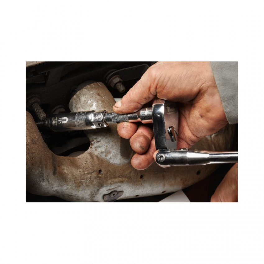 Торцева головка свічна 3/8'' 16 мм MILWAUKEE-4932480675