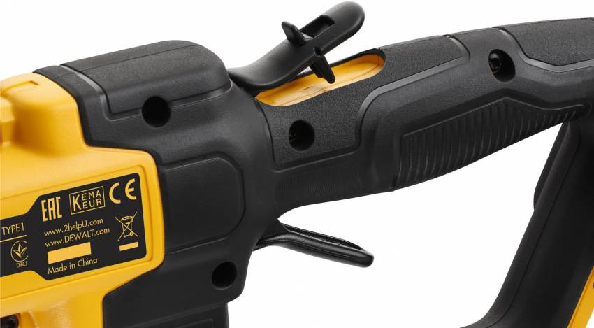Кущоріз зі штангою акумуляторний безщітковий DeWALT DCMPH566N-DCMPH566N