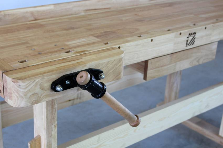 Верстак столярний з каучукового дерева Holzmann WB 210-WB210