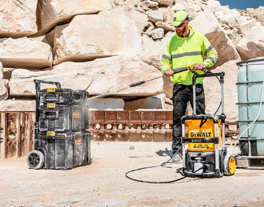 Мийка високого тиску акумуляторна безщіткова DeWALT DCMPW1600N-DCMPW1600N