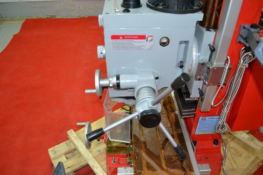Фрезерний верстат Holzmann BF 50DIG-BF50DIG_400V
