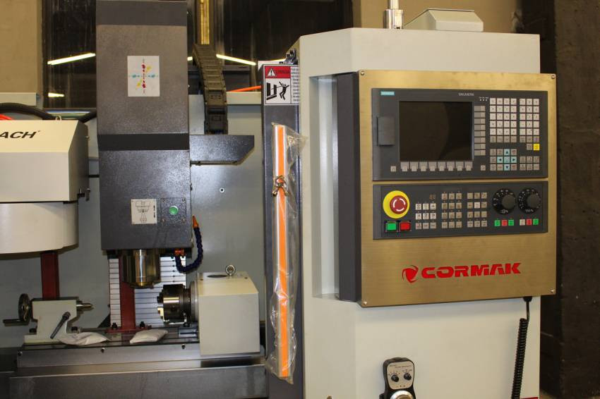 4-осьовий обробний центр з ЧПК Cormak MILL 500 ECOLINE-MILL 500-4