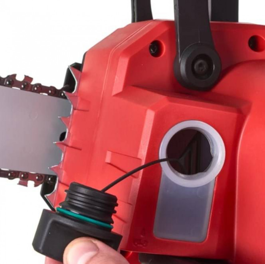 Ланцюгова пила з шиною 30 см M18 FUEL™ MILWAUKEE 4933471442 M18 FCHSC-121, 300 мм (+ заряд.пр., 1 акум.Х 12Аг, шина, ланцюг, олія для змащення ланцюг-4933471442