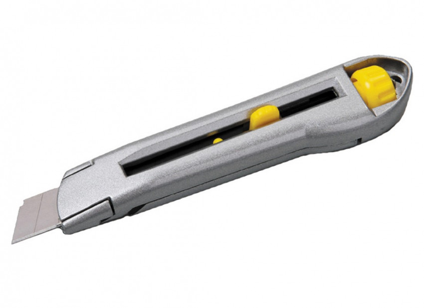 MasterTool Ніж 18 мм металевий подвійний фіксатор, Арт.: 17-0078-17-0078