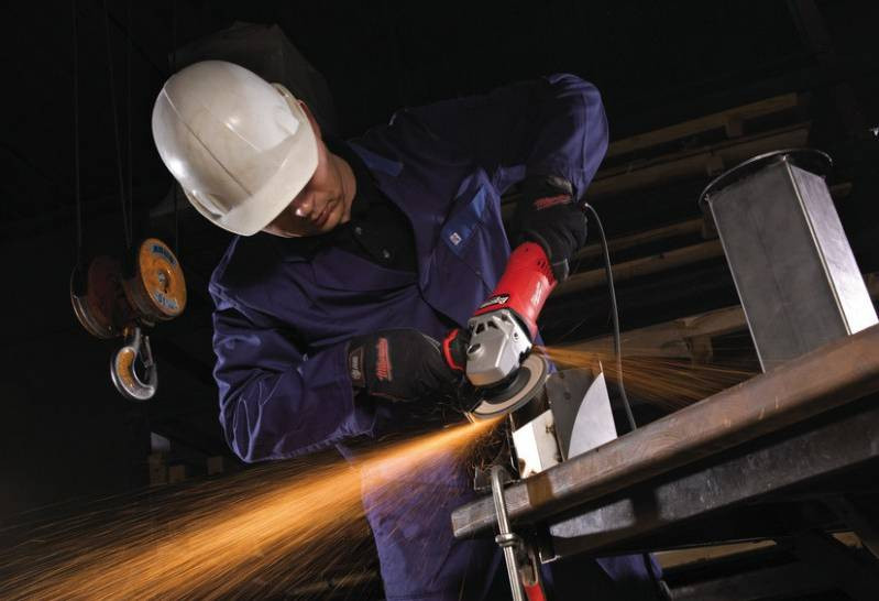 Шліфмашина кутова MILWAUKEE, AGV 17-125 XE, 1750Вт, Ø125мм (акція)-4933432230