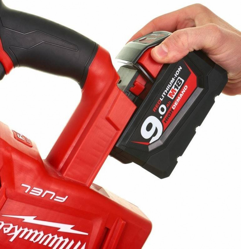 Перфоратор SDS-MAX акумуляторний MILWAUKEE, M18 CHM-902C, 6,1Дж (зарядний пристрій, 2 акум.X 9Ач, HDкейс) (акція)-4933451361