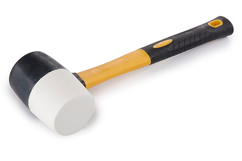 Киянка гумова чорно-біла з фібергласовою рукояткою 680гр СИЛА-320194